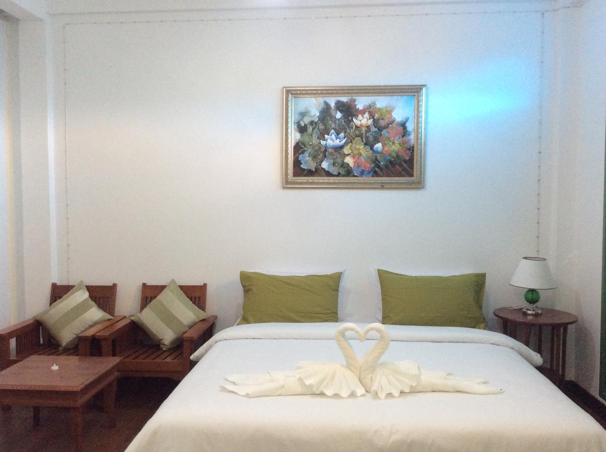 Siri Krabi Hostel Εξωτερικό φωτογραφία