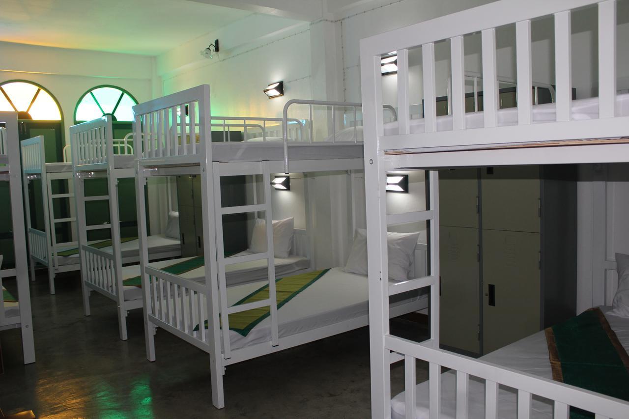 Siri Krabi Hostel Εξωτερικό φωτογραφία