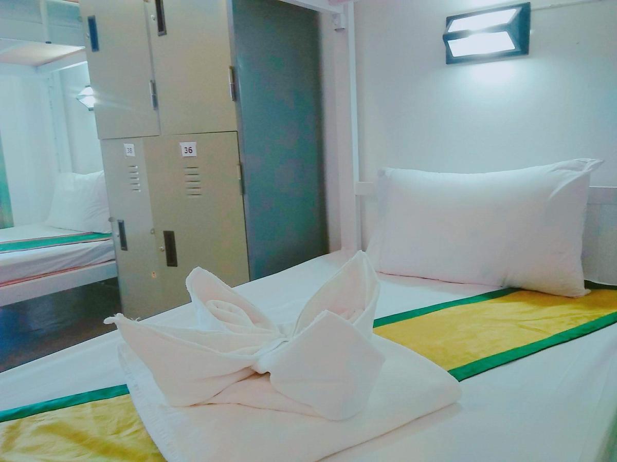 Siri Krabi Hostel Εξωτερικό φωτογραφία