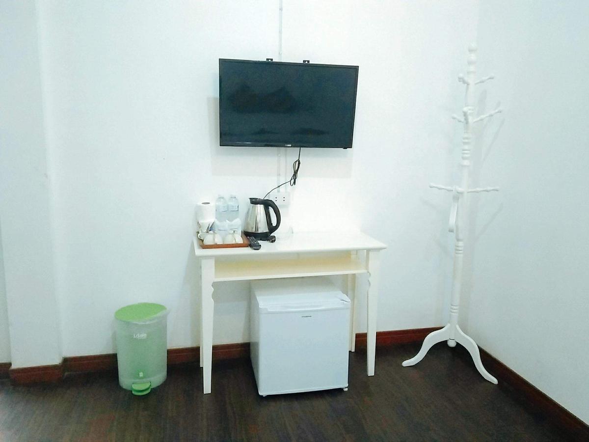 Siri Krabi Hostel Εξωτερικό φωτογραφία