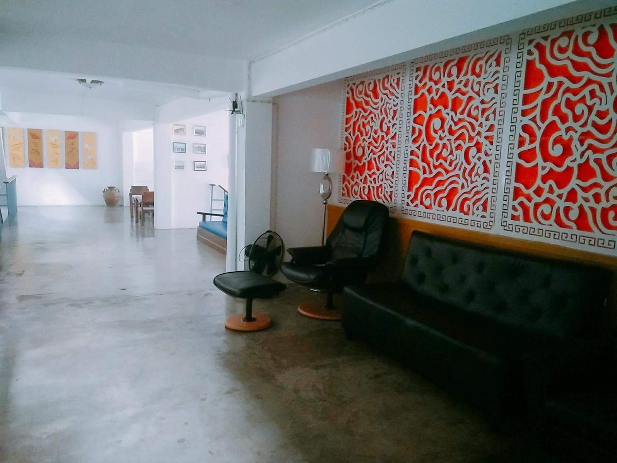 Siri Krabi Hostel Εξωτερικό φωτογραφία